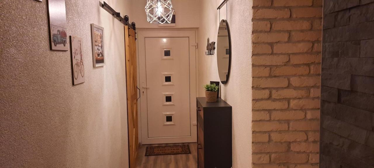 Apartman Twins Self Check In & Self Check Out Otočac Εξωτερικό φωτογραφία