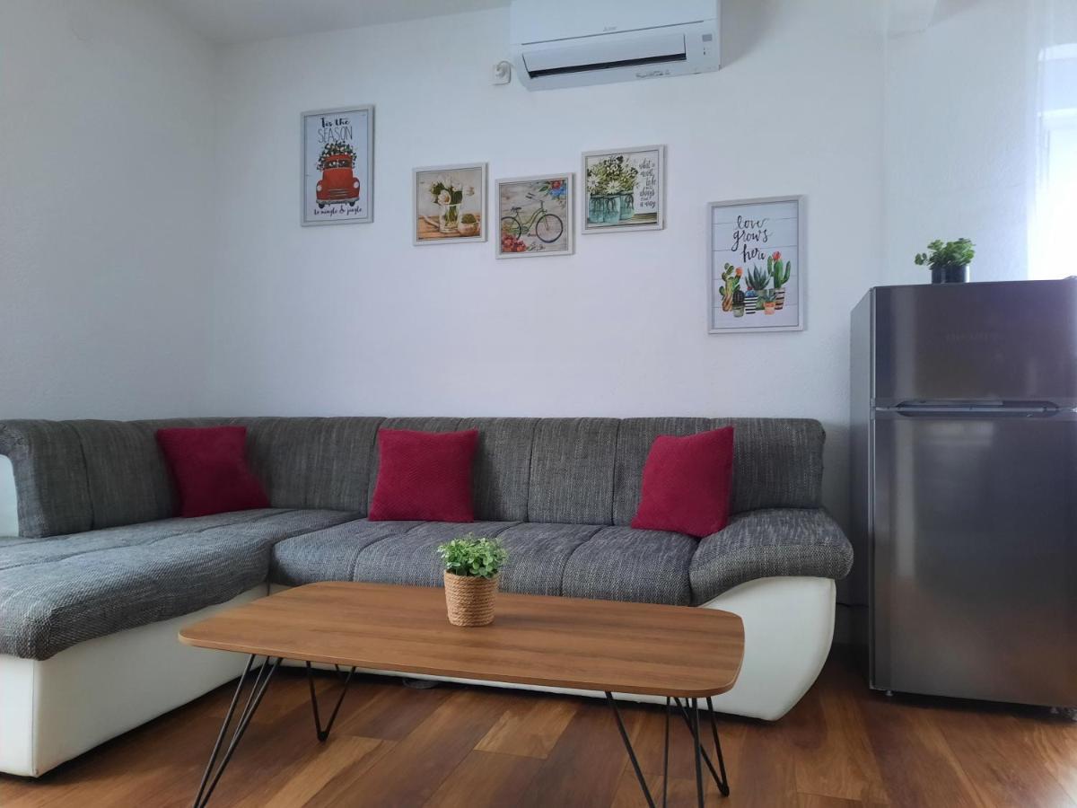 Apartman Twins Self Check In & Self Check Out Otočac Εξωτερικό φωτογραφία