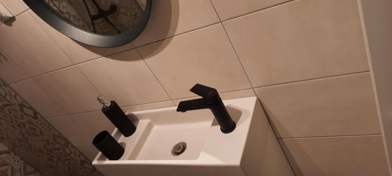 Apartman Twins Self Check In & Self Check Out Otočac Εξωτερικό φωτογραφία
