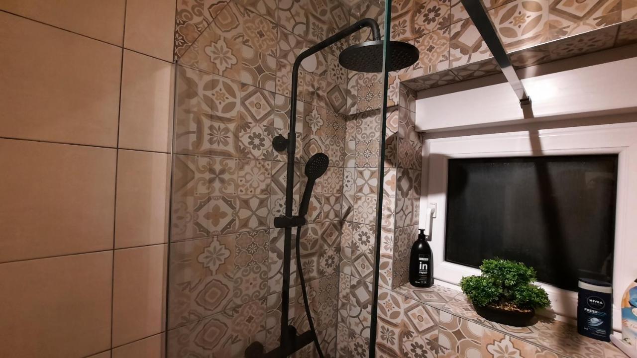 Apartman Twins Self Check In & Self Check Out Otočac Εξωτερικό φωτογραφία